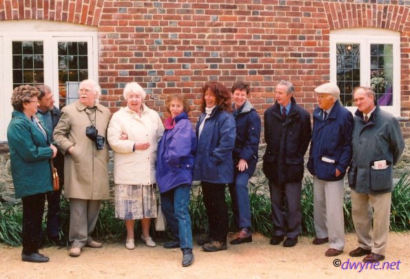 Reunion-2001-Chichester-visit-to-Weald-Downland_1523709661