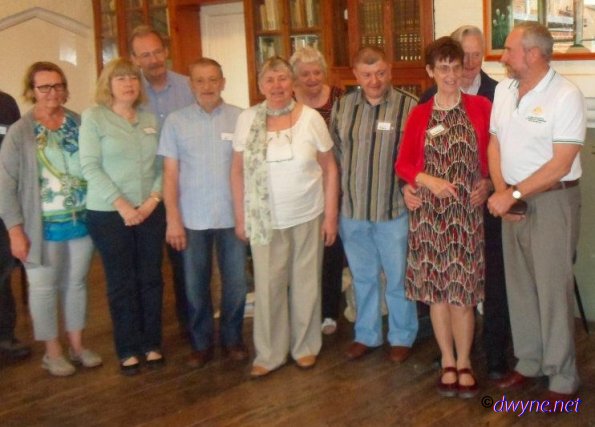 Reunion-group-2014-Devizes-crop