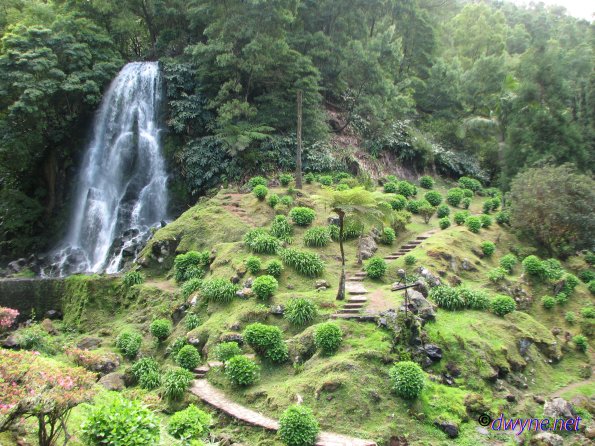 335 Ribeira dos Caldeiroes