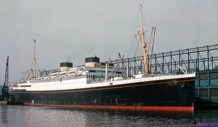 MV-Britannic-at-NYC