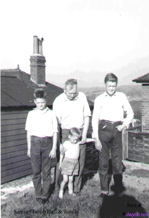 m090-Jakes-(Ball)--Family-1964