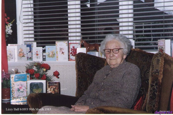 Lizzy-Ball-b1893
