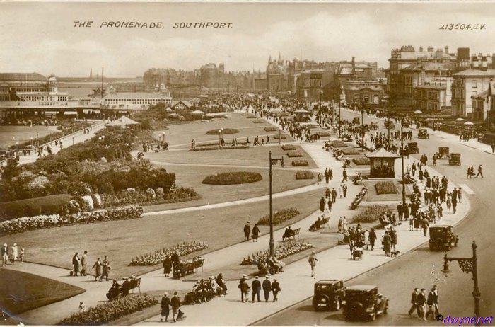 O-35-Postcard-Southport