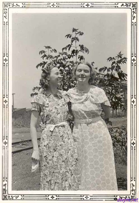 A-B-Ball-Album-1940's-013