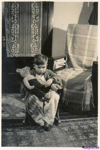 A-B-Ball-Album-1940's-017